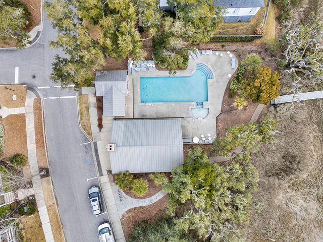 1442 Eutaw Battalion Drive, Charleston, SC 29412