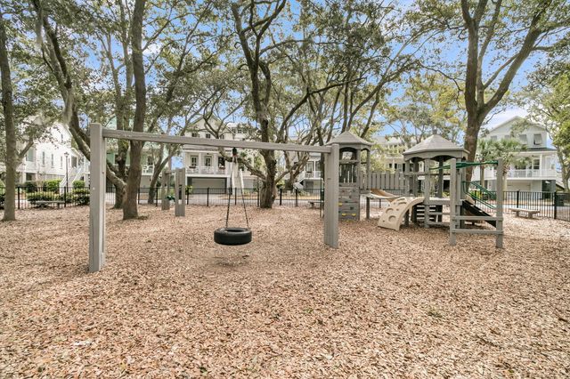 1442 Eutaw Battalion Drive, Charleston, SC 29412