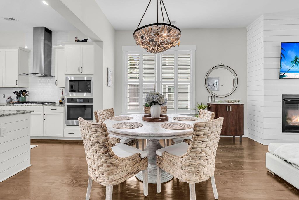 Image 15 of property listing at 1442 Eutaw Battalion Drive, Charleston, SC 29412