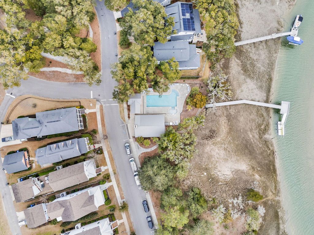 Image 37 of property listing at 1442 Eutaw Battalion Drive, Charleston, SC 29412