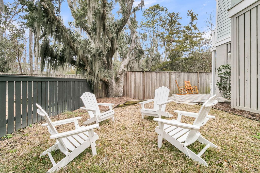Image 42 of property listing at 1442 Eutaw Battalion Drive, Charleston, SC 29412