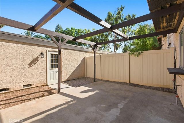 2749 Tropicana Dr, Riverside, CA 92504