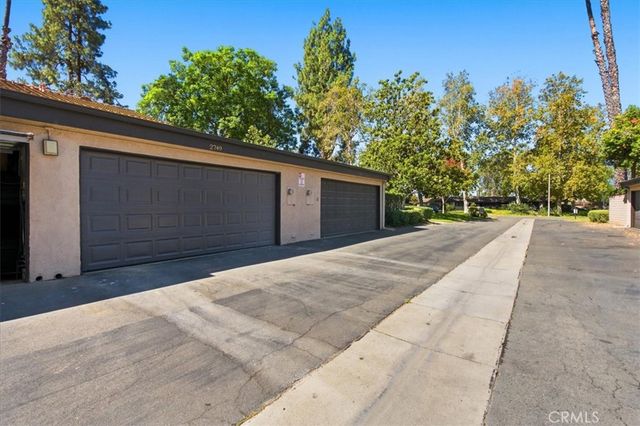2749 Tropicana Dr, Riverside, CA 92504