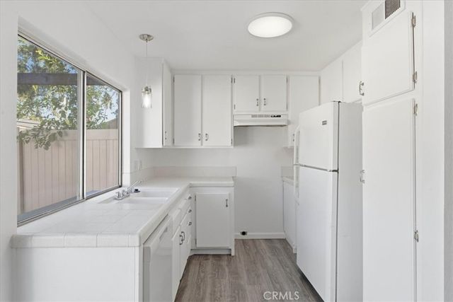 2749 Tropicana Dr, Riverside, CA 92504
