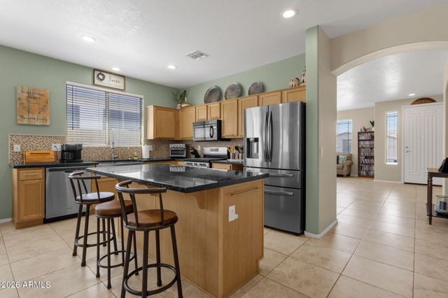 1812 W GLENHAVEN Drive, Phoenix, AZ 85045