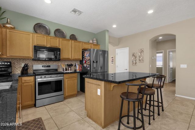 1812 W GLENHAVEN Drive, Phoenix, AZ 85045