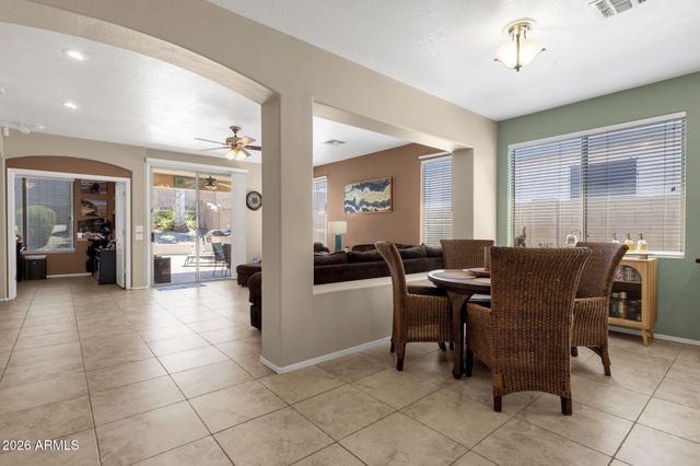 1812 W GLENHAVEN Drive, Phoenix, AZ 85045