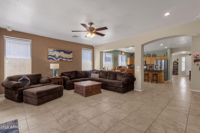 1812 W GLENHAVEN Drive, Phoenix, AZ 85045