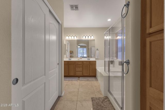 1812 W GLENHAVEN Drive, Phoenix, AZ 85045