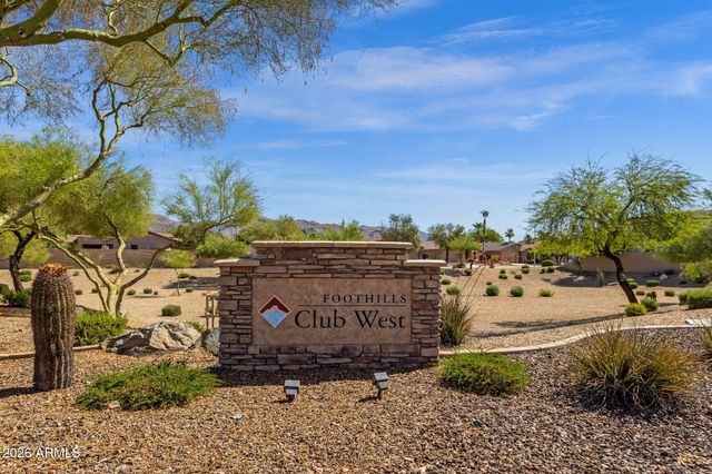1812 W GLENHAVEN Drive, Phoenix, AZ 85045