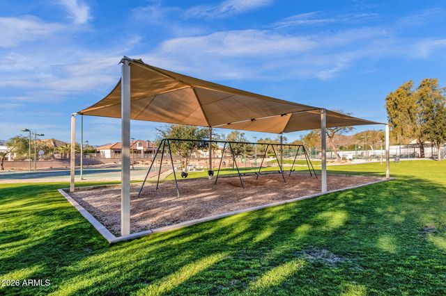 1812 W GLENHAVEN Drive, Phoenix, AZ 85045
