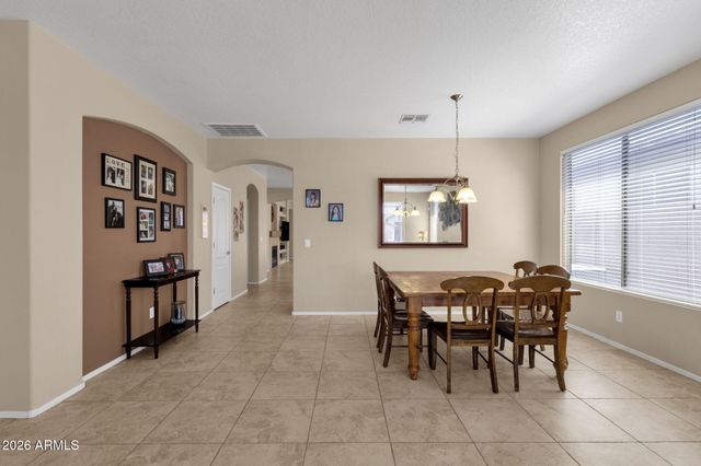 1812 W GLENHAVEN Drive, Phoenix, AZ 85045