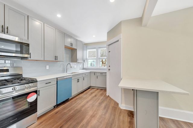 105 School Street 2, Boston, MA 02119