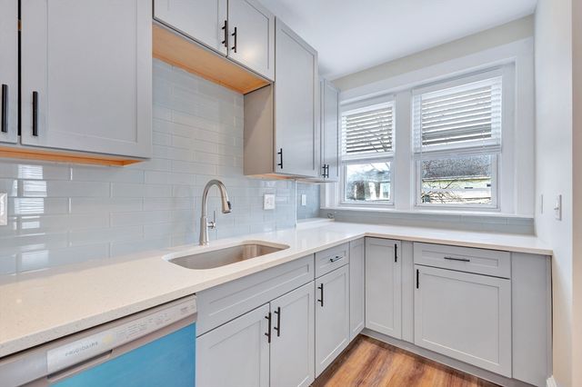 105 School Street 2, Boston, MA 02119