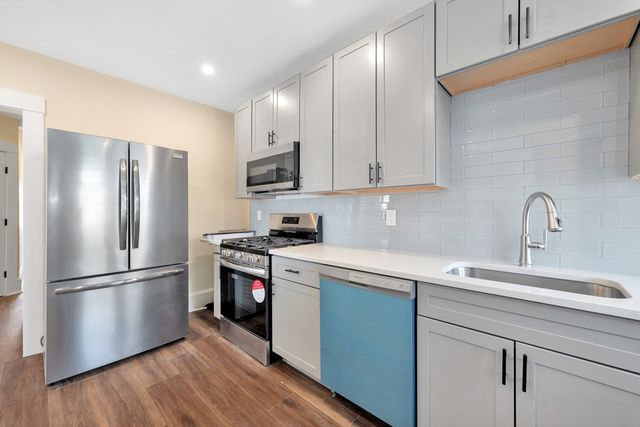 105 School Street 2, Boston, MA 02119