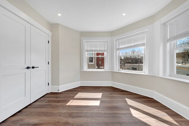 105 School Street 2, Boston, MA 02119