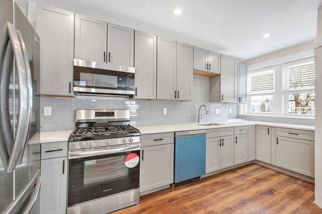 105 School Street 2, Boston, MA 02119