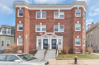 105 School Street 2, Boston, MA 02119