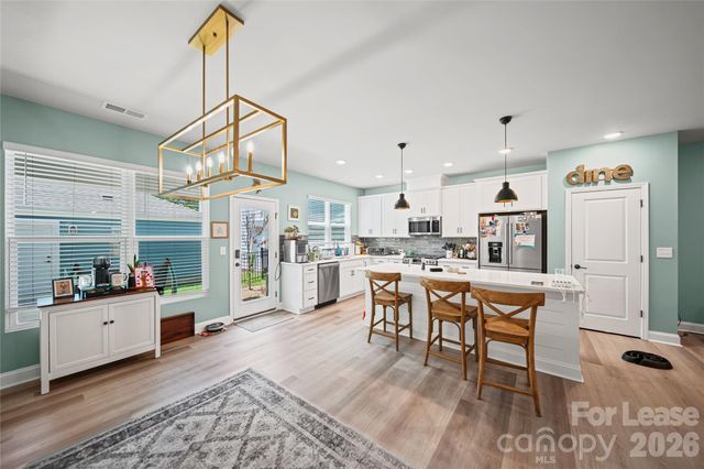 10037 Mamillion Drive, Huntersville, NC 28078