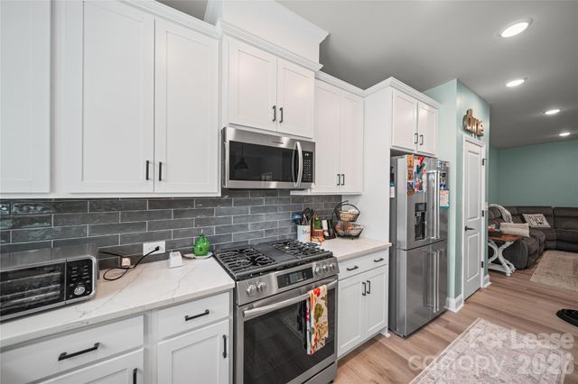 10037 Mamillion Drive, Huntersville, NC 28078