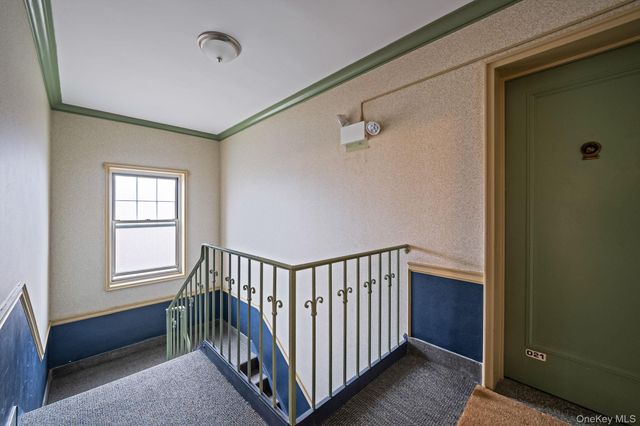 51 Lincoln Avenue D22, Rockville Centre, NY 11570