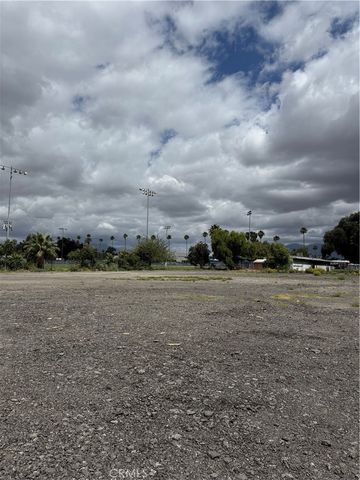 1616 4th Avenue, San Bernardino, CA 92411
