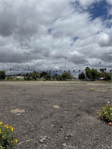 1616 4th Avenue, San Bernardino, CA 92411
