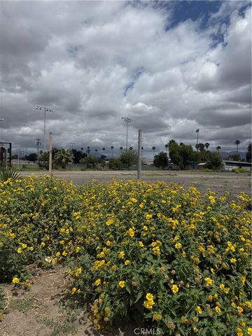 1616 4th Avenue, San Bernardino, CA 92411