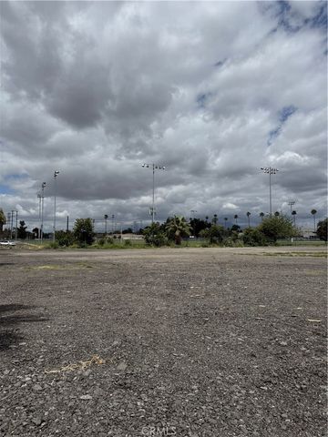 1616 4th Avenue, San Bernardino, CA 92411