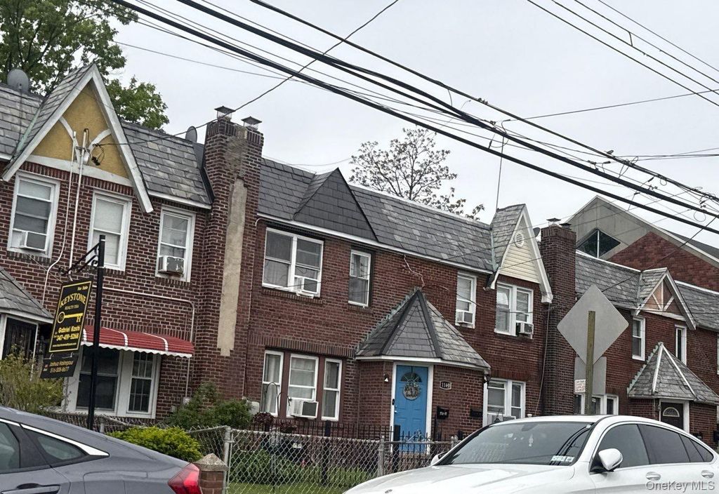 114-18 201st Street, Saint Albans, NY 11412