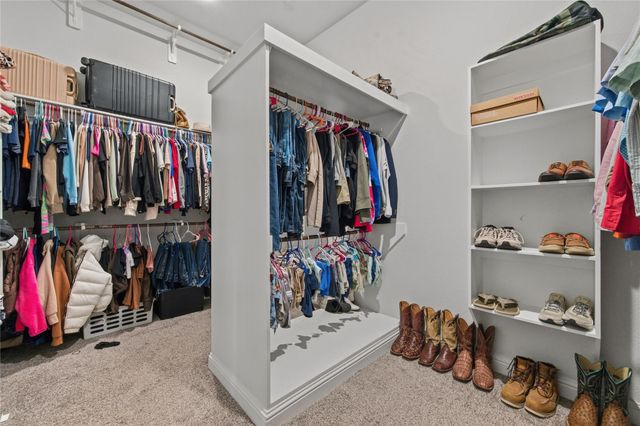 9206 Kay Kay Court, Mont Belvieu, TX 77523