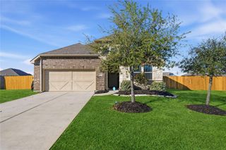 9206 Kay Kay Court, Mont Belvieu, TX 77523