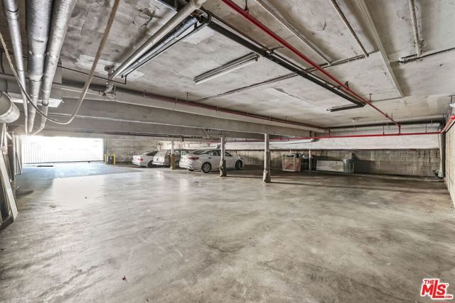 1031 N Laurel Avenue 1, West Hollywood, CA 90046