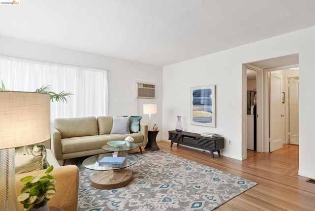 1825 Highland Pl 1825, Berkeley, CA 94709