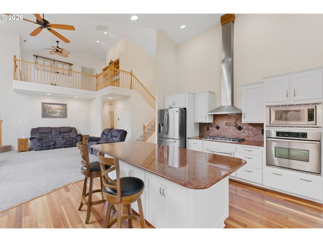 2697 ISLANDER Ave, Salem, OR 97304