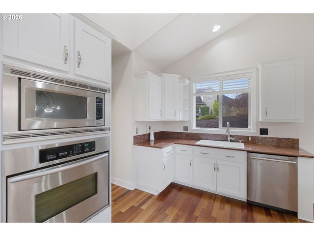 2697 ISLANDER Ave, Salem, OR 97304