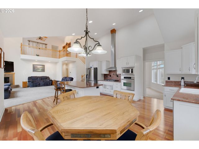 2697 ISLANDER Ave, Salem, OR 97304