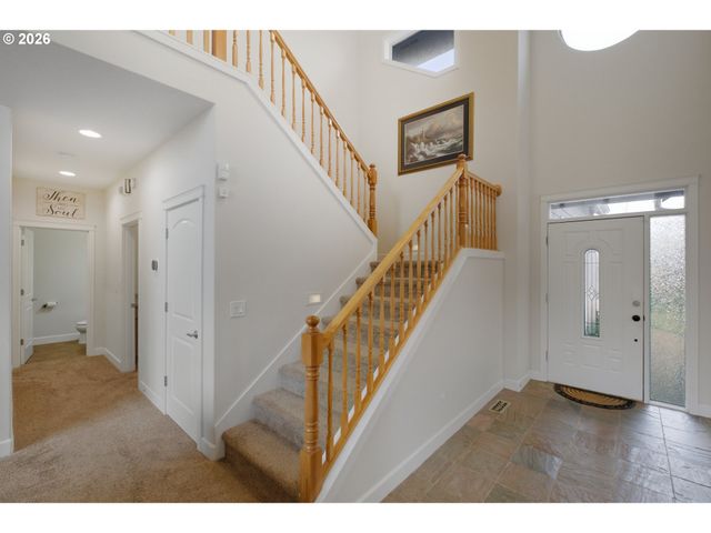 2697 ISLANDER Ave, Salem, OR 97304