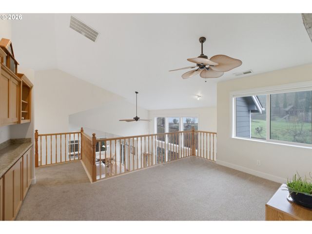 2697 ISLANDER Ave, Salem, OR 97304