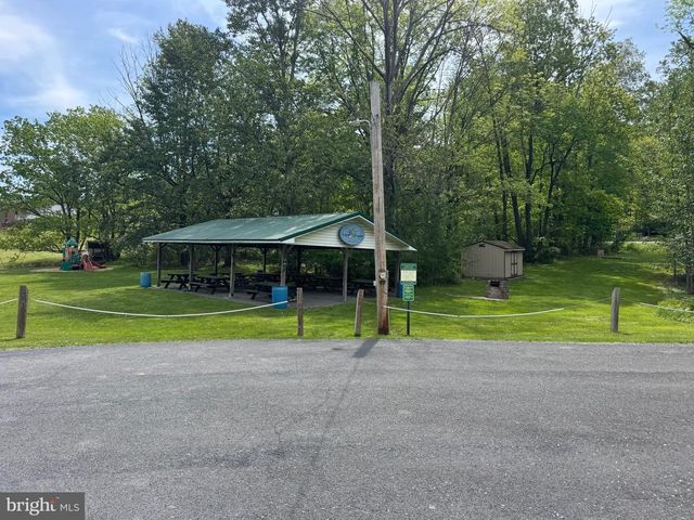 226 W WANNA DRIVE, Auburn, PA 17922