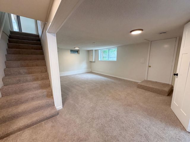 1695 Abell Street, Maplewood, MN 55117