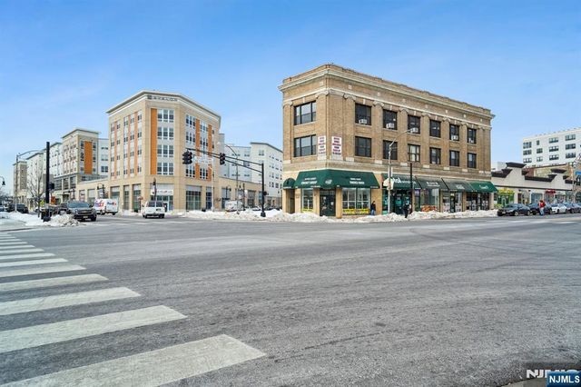330 Glenwood 206, Bloomfield, NJ 07003