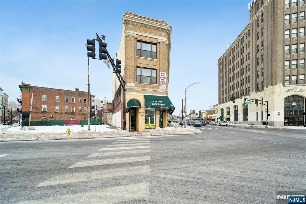 330 Glenwood 206, Bloomfield, NJ 07003