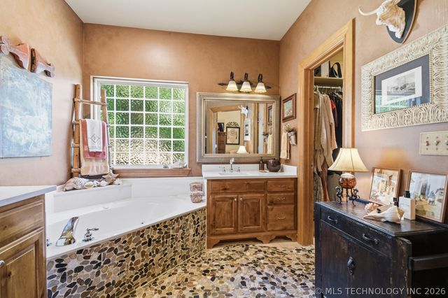 7291 N 202nd East Avenue, Owasso, OK 74055