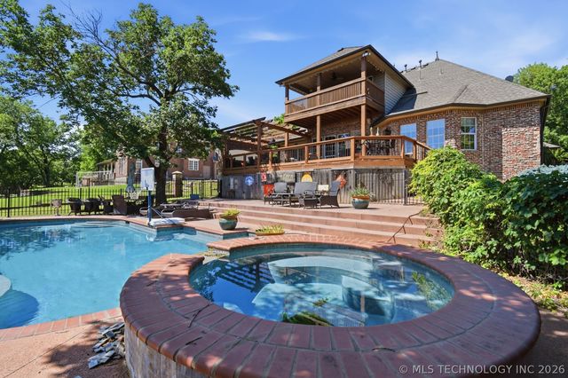 7291 N 202nd East Avenue, Owasso, OK 74055