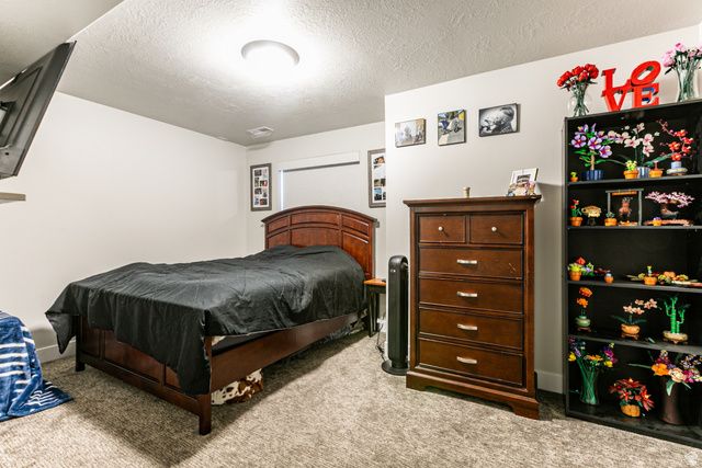 1853 W 850 S, Layton, UT 84041