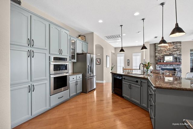 2016 Petruchio Way, Roseville, CA 95661