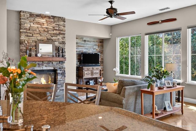 2016 Petruchio Way, Roseville, CA 95661