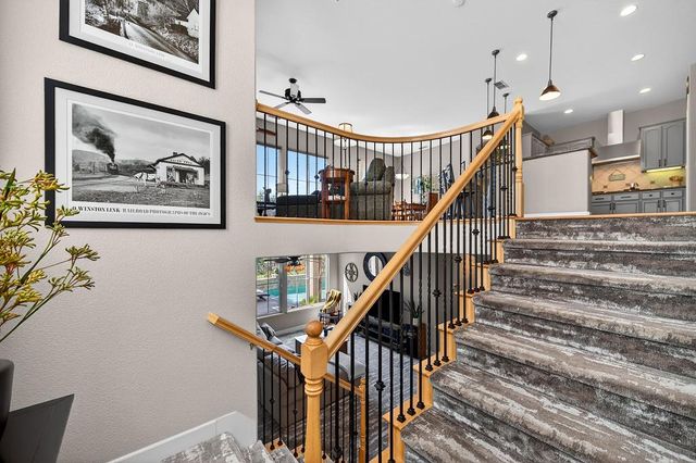 2016 Petruchio Way, Roseville, CA 95661