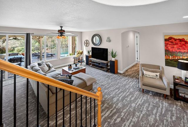 2016 Petruchio Way, Roseville, CA 95661